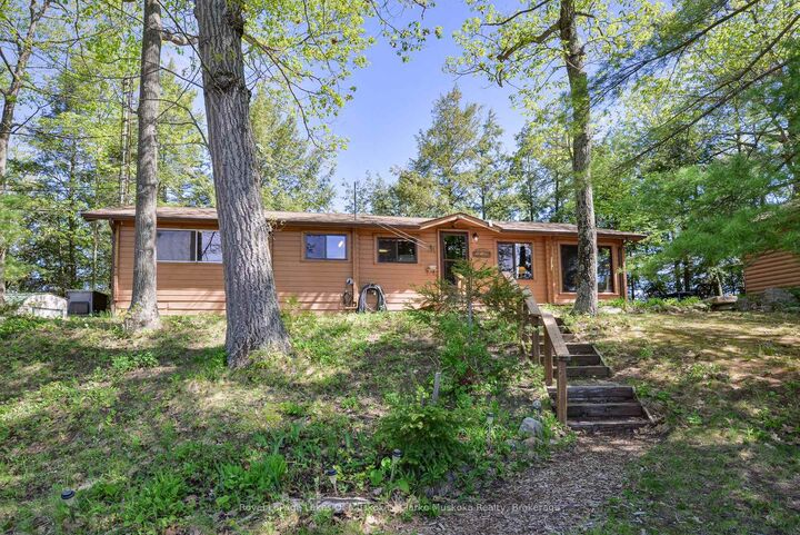 Property Photo: 2 Is 220 Severn River Island ON L0K 1S0