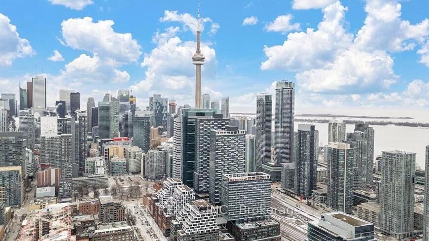 Property Photo: 470 Front Street W 1412 ON M5V 0V6