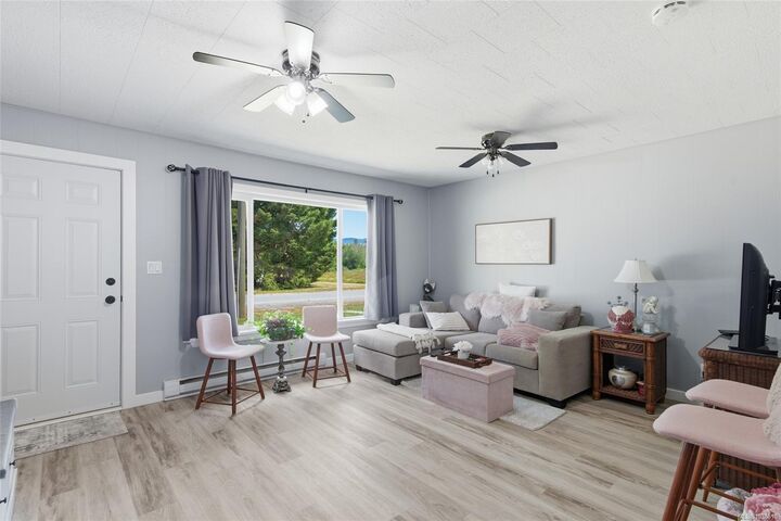 Property Photo: 5148 Mary St BC V9Y 7H4