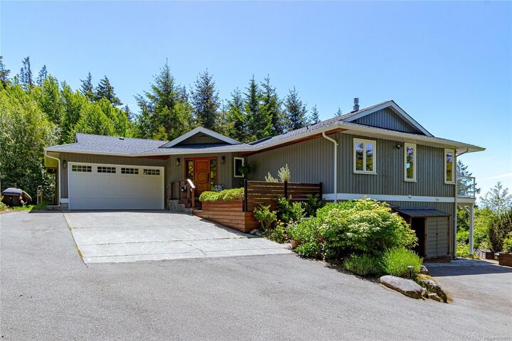 Property Photo: 4475 Otter Point Rd BC V9Z 0K4
