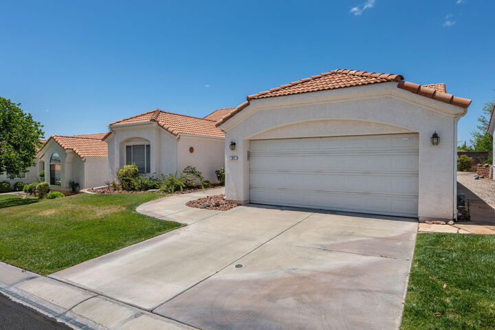 Property Photo:  39 N Valley View Dr 51  UT 84770 