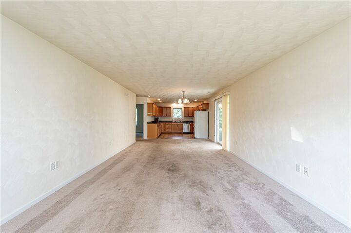Property Photo:  515 Sunview Cir  PA 15650 