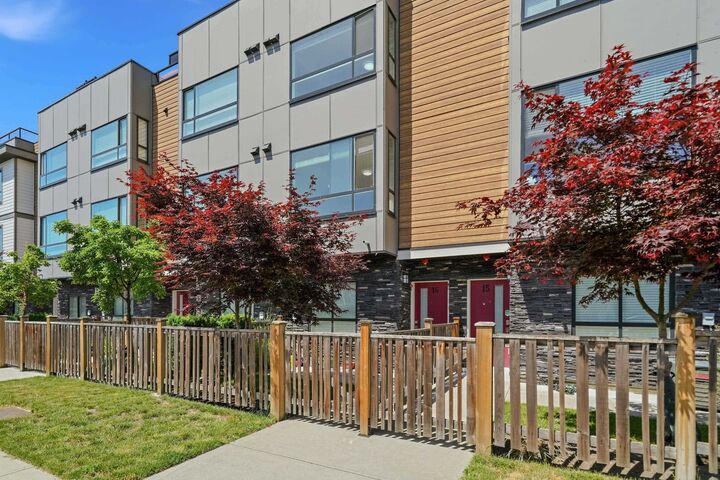 Property Photo:  19631 55A Avenue 14  BC V3A 3X1 