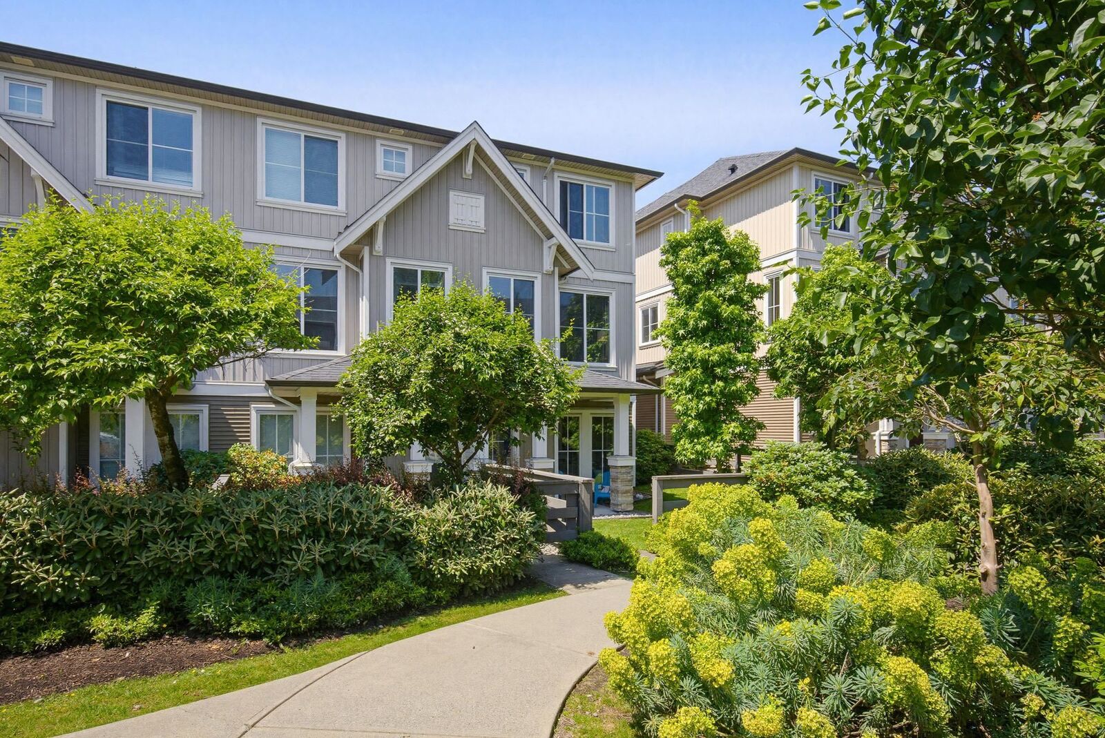Property Photo: 31032 Westridge Place 71 BC V2T 0C6