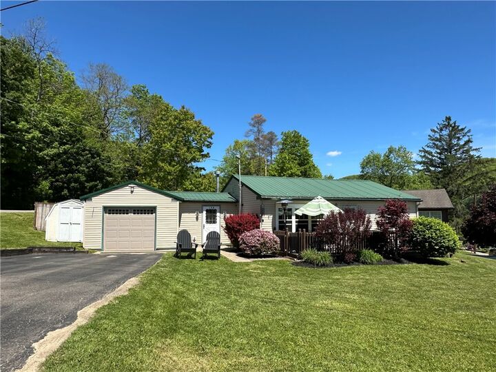Property Photo: 154 Oak Drive PA 16701