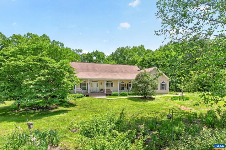 Property Photo:  3403 Meadow Wood Ln  VA 22932 