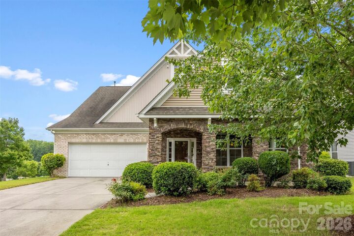 Property Photo: 10974 Aspen Ridge Lane NW NC 28027