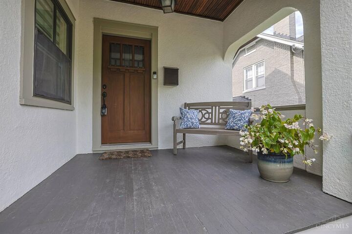 Property Photo:  3137 Willis Avenue  OH 45208 