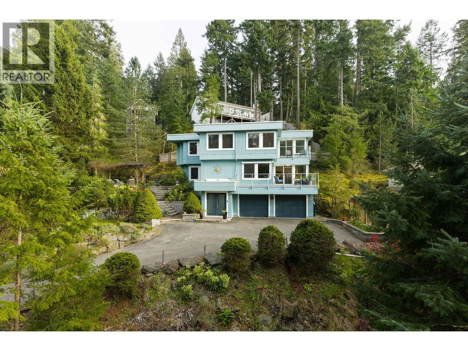 Property Photo:  1597 Isleview Lane  BC V0N 1G2 