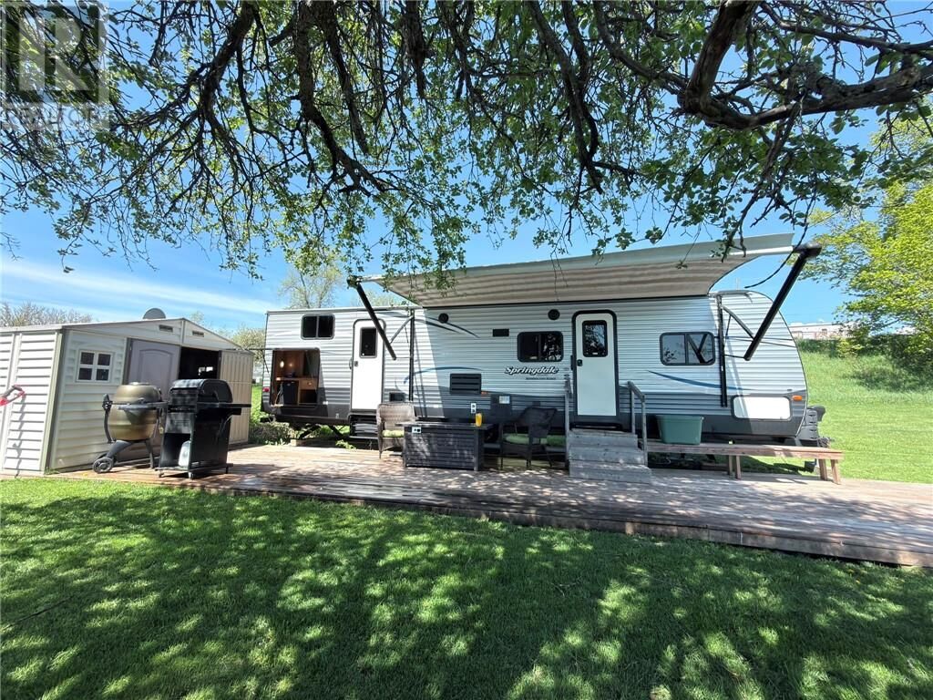 Property Photo: 732 Monument Road Unit# 10 ON P0P 2B0