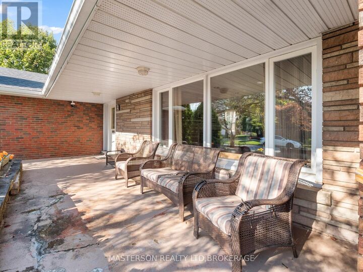 Property Photo: 5 Burdy Drive ON L2S 2Z1