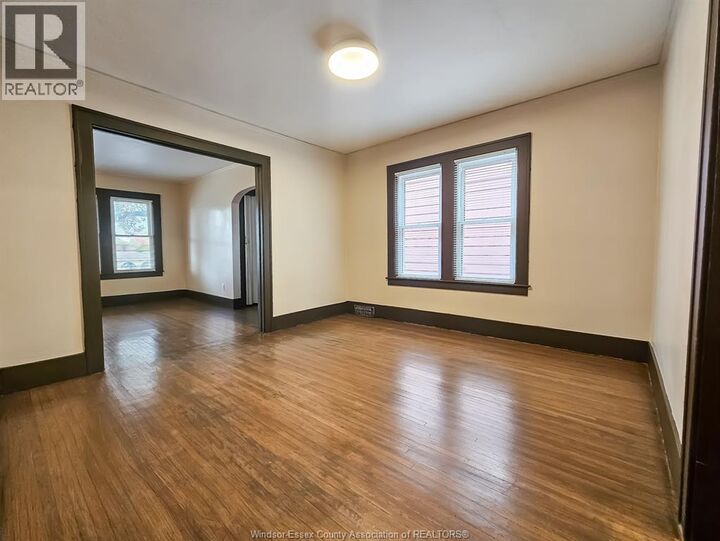 Property Photo:  1342 Parent Avenue Upper  ON N8X 4J3 