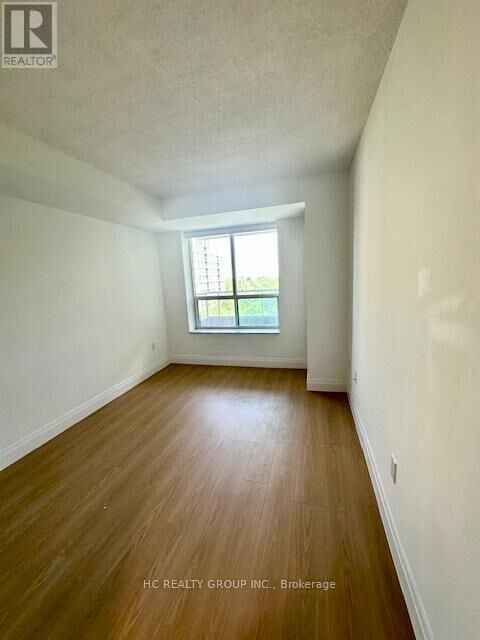 Property Photo:  1 Pemberton Avenue 805  ON M2M 4L9 