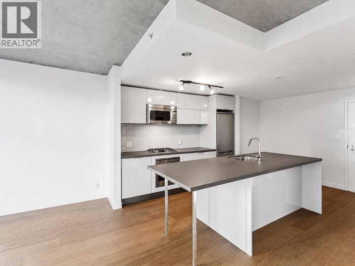 Property Photo: 108 West Cordova Street 2408 BC V6B 0G5
