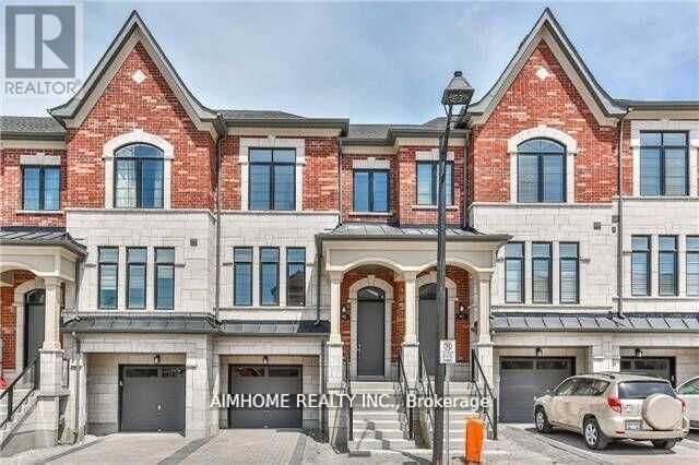 Property Photo: 45 Duncombe Lane ON L4C 0Z9