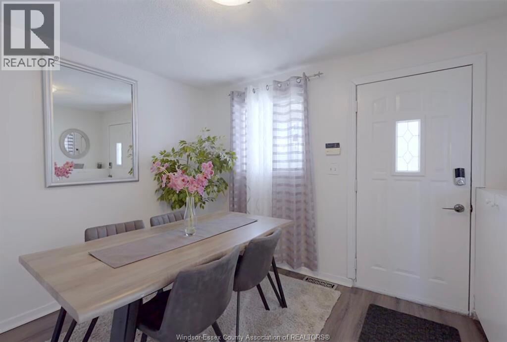 Property Photo:  1073 Pierre Avenue  ON N9A 2L1 