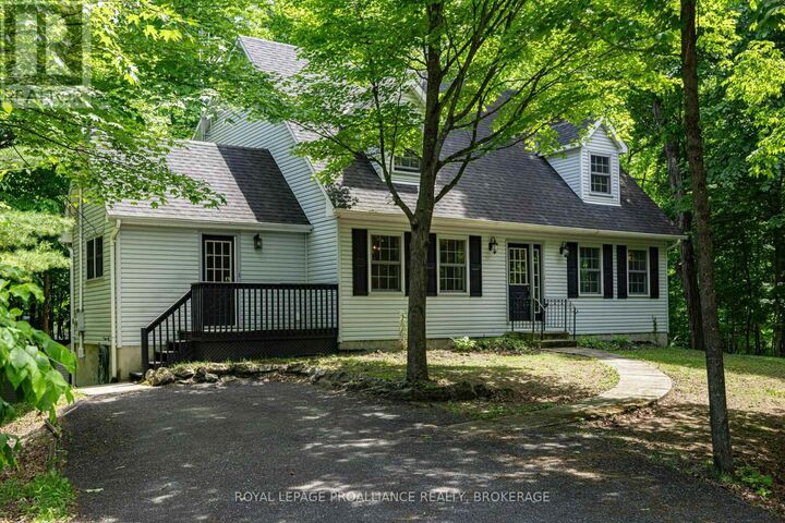 1403 Norway Road — photo 1