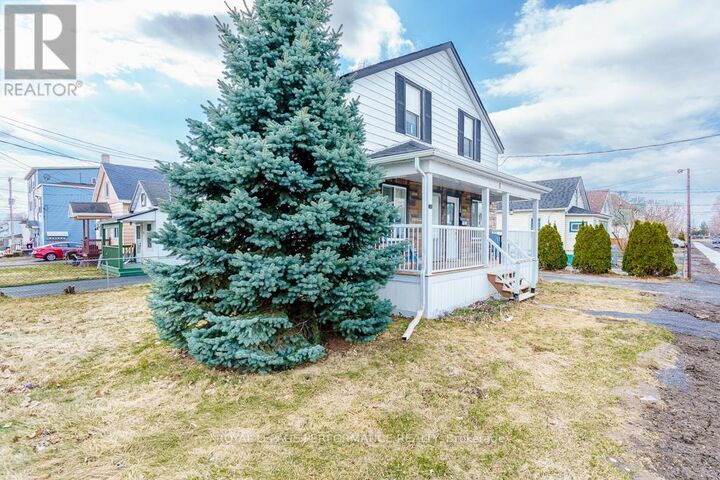 Property Photo: 4 Lauber Avenue ON K6J 2V9
