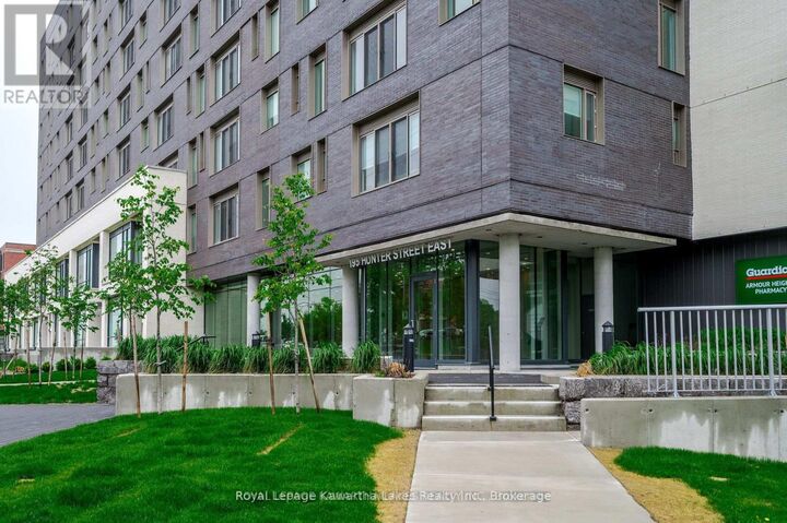 Property Photo:  195 Hunter Street East 302  ON K9H 1G9 