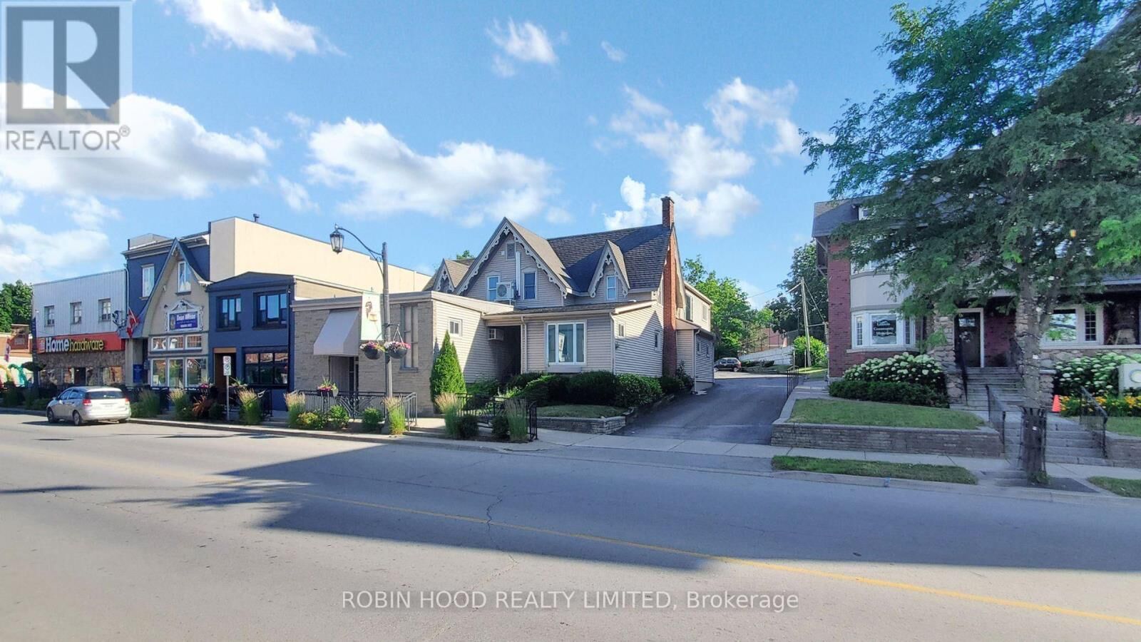 Property Photo: 4998 King Street 21 ON L0R 1B0