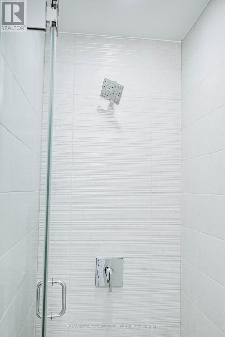 Property Photo:  75 James Street South 2309  ON L8P 2Y9 