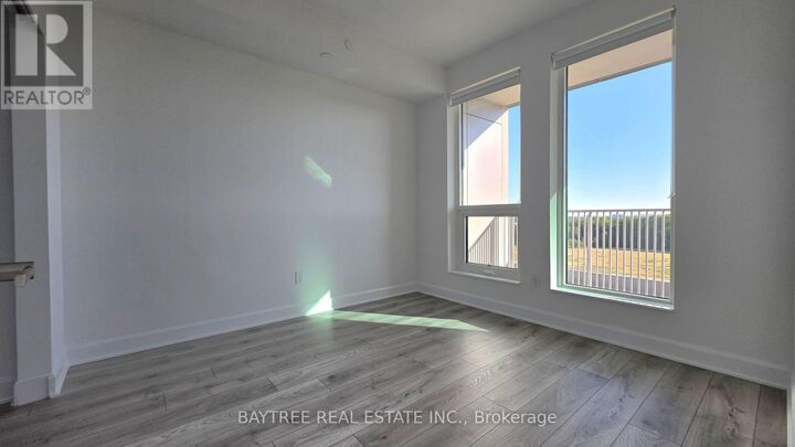 Property Photo: 3240 William Coltson Avenue 715 ON L6H 8C8