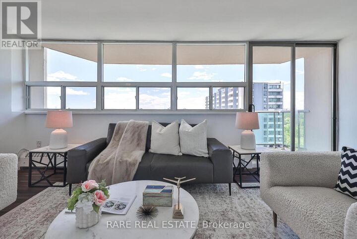 Property Photo: 5949 Yonge Street 1508 ON M2M 3V8