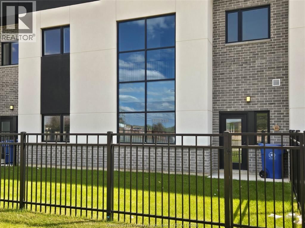 Property Photo: 4400 Laurier Parkway 213 ON N9H 0E1
