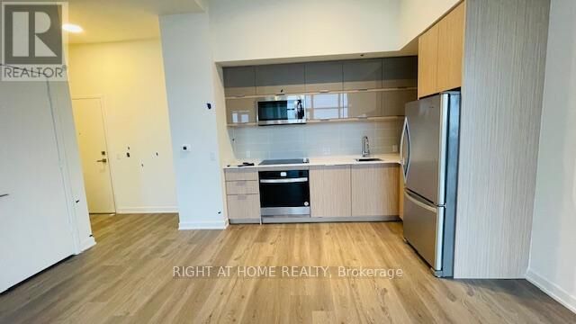 Property Photo:  10 Deerlick Court 2402  ON M3A 0A7 