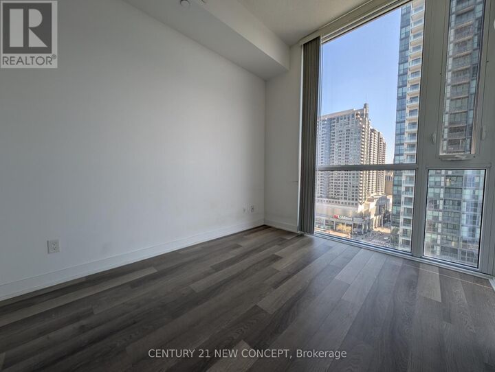 Property Photo: 5180 Yonge Street 1408 ON M2N 0K5