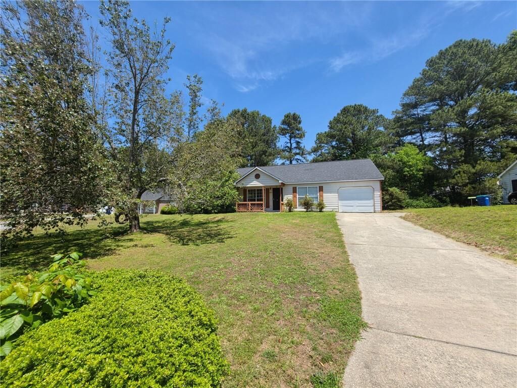 Property Photo:  2835 Sapphire Street  GA 30349 
