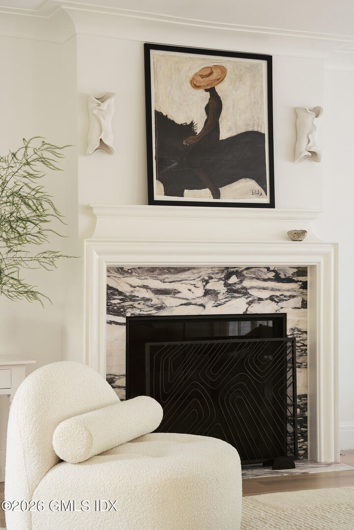 Property Photo:  60 Benjamin Street  CT 06870 