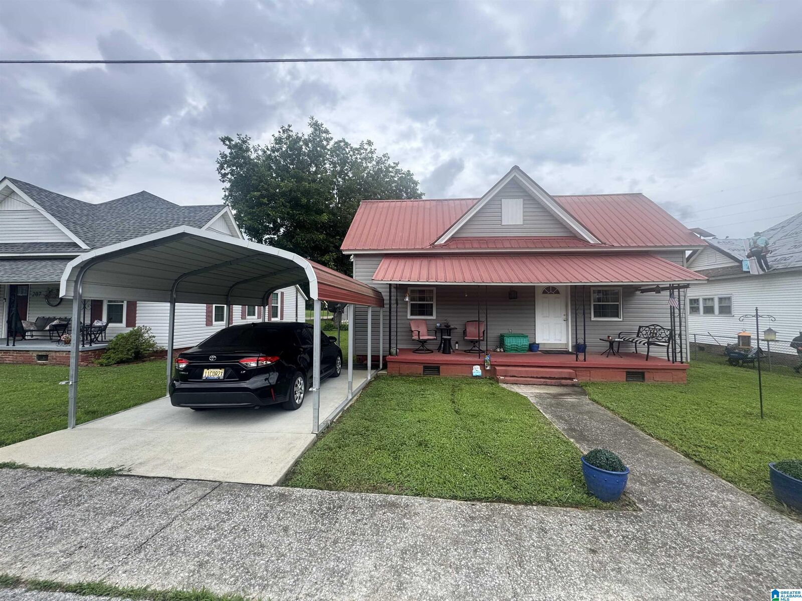 Property Photo:  205 Barlow Street  AL 36272 