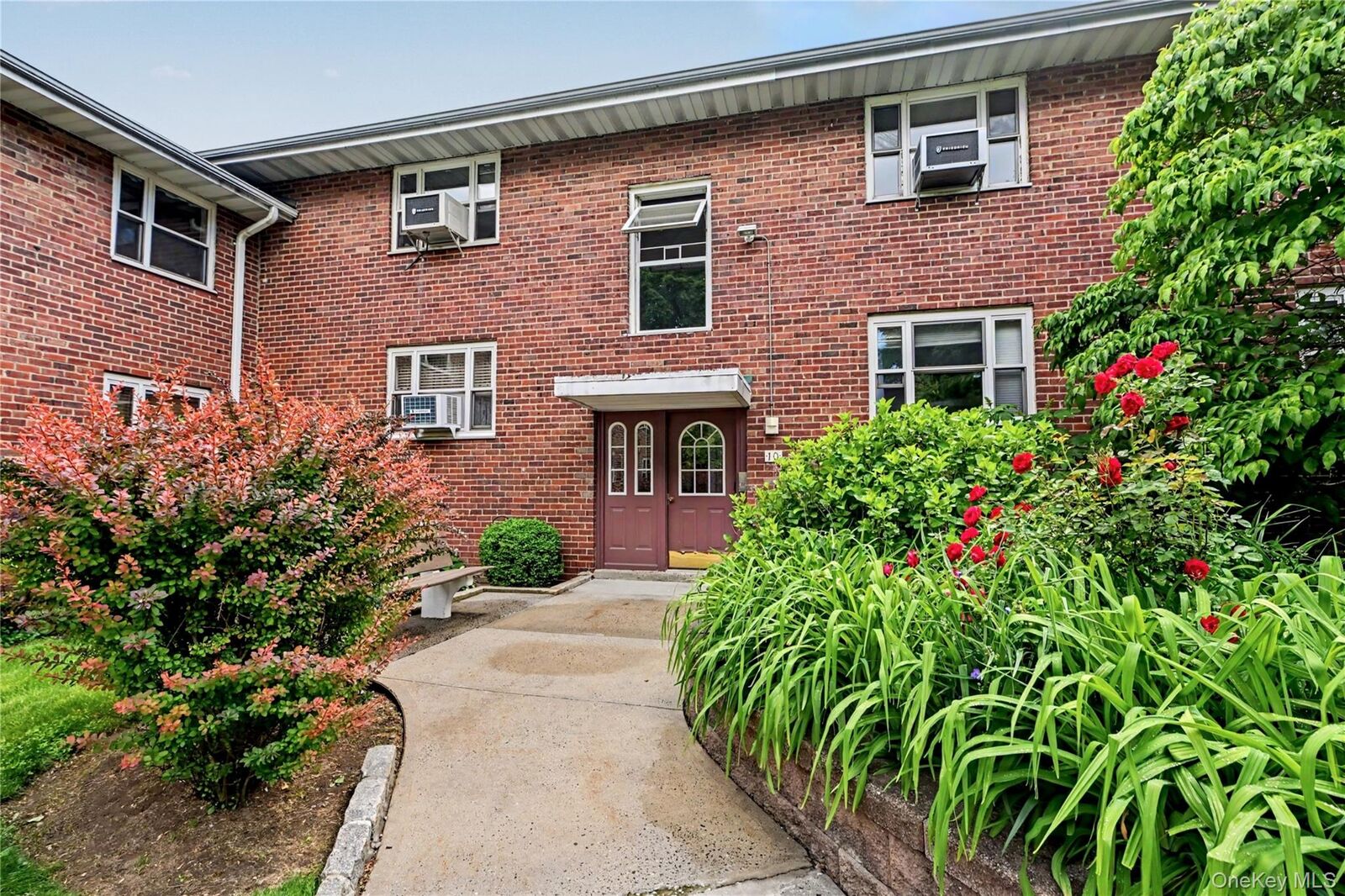 Property Photo:  10 Dehaven Drive 2E  NY 10703 