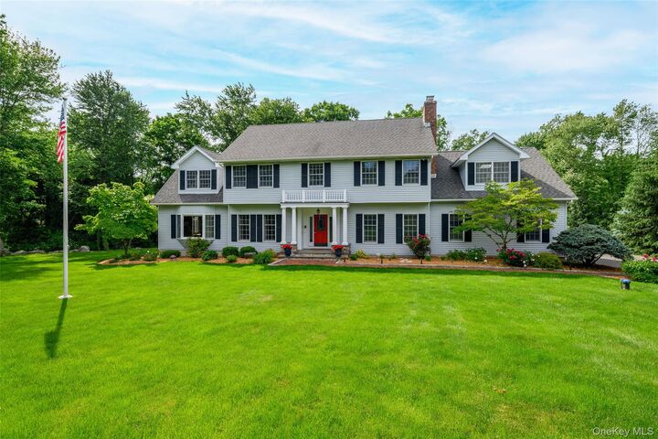 Property Photo: 7 Huntington Connecticut Lane CT 06812