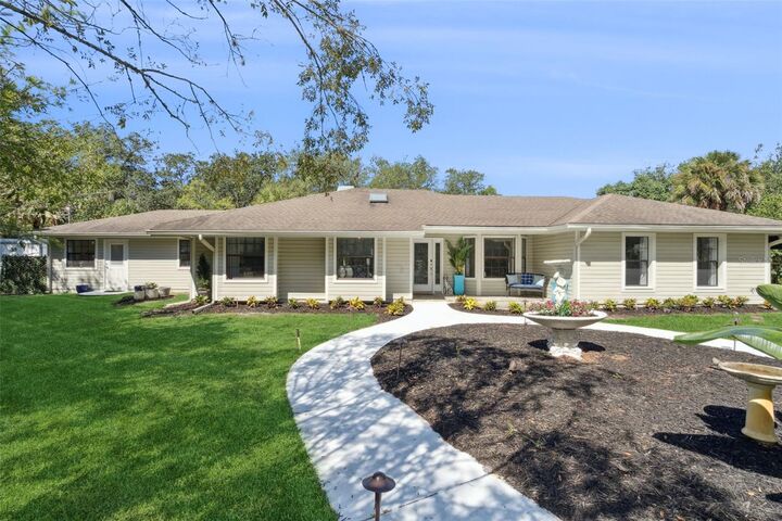 Property Photo: 298 Lake Markham Road FL 32771