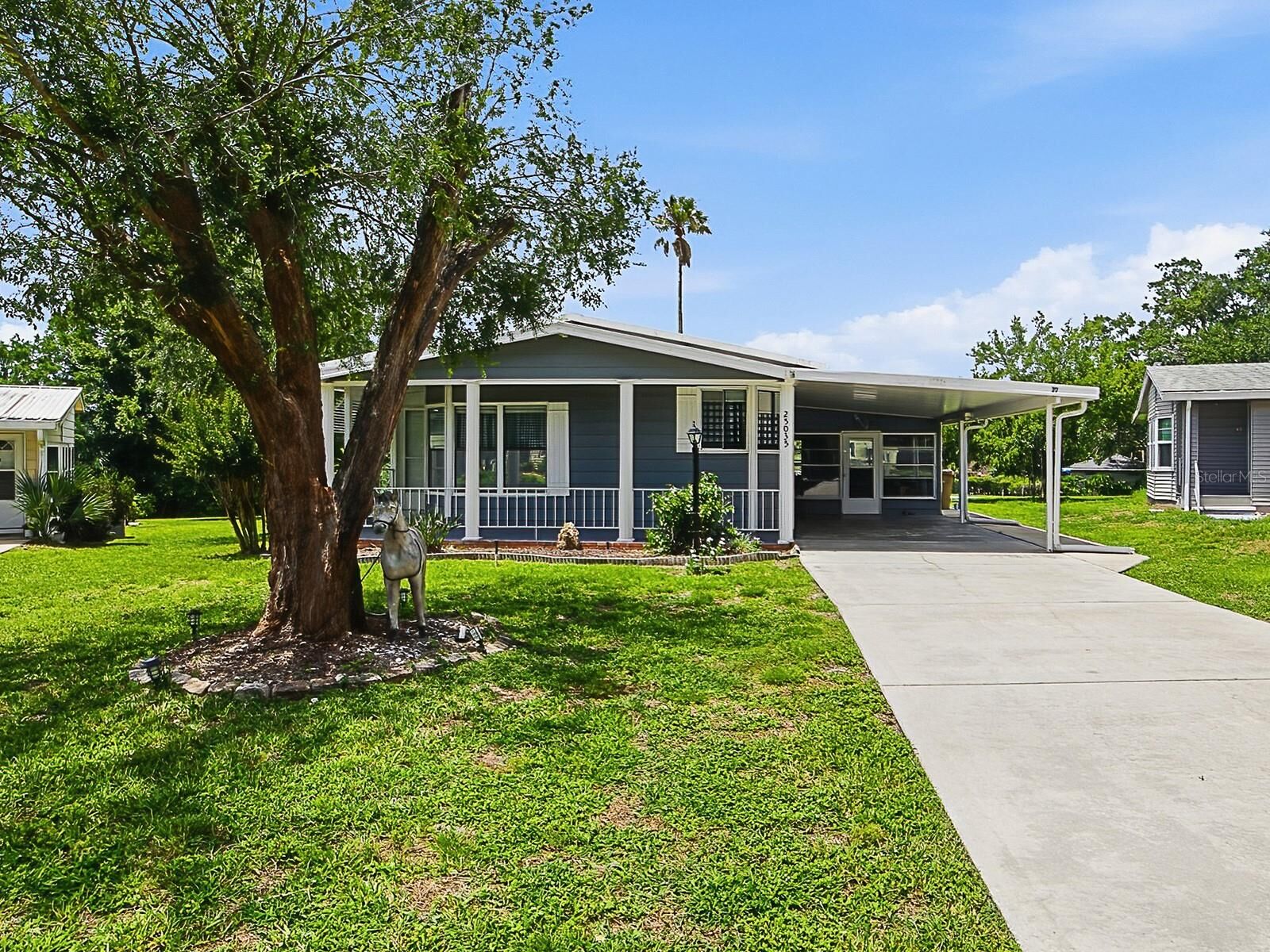 Property Photo:  25035 Bellevue  FL 34748 