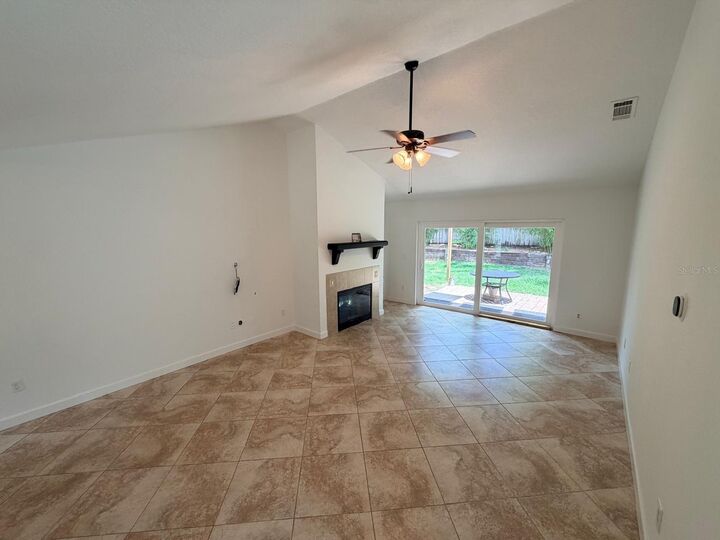 Property Photo:  1083 Beckstrom Dr  FL 32765 