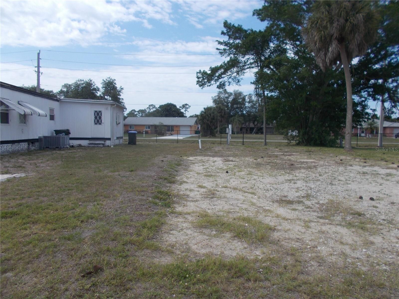Property Photo:  5090 Palena Boulevard  FL 34287 