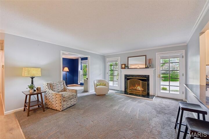 Property Photo: 1525 Hampton Hall Drive 7 MO 63017