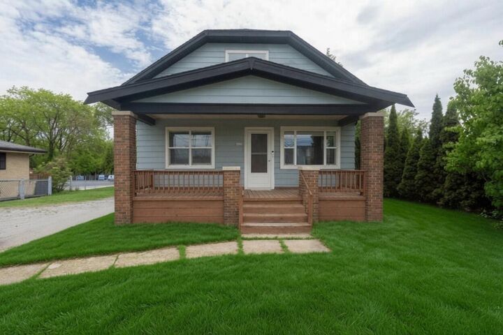 Property Photo:  4723 Douglas Ave  WI 53402 