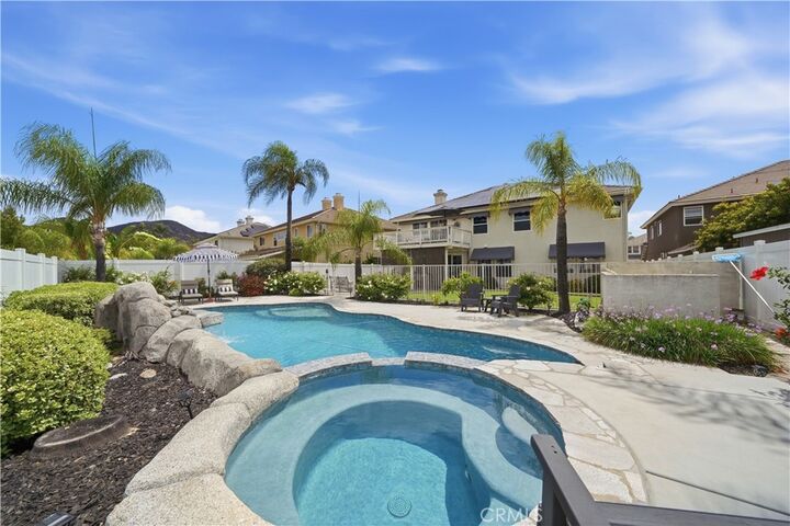 Property Photo:  39657 Bayonne Place  CA 92562 