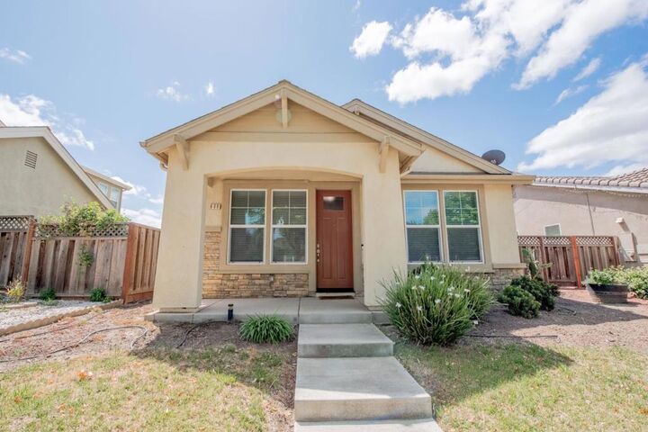 Property Photo:  609 Brumwell Street  CA 93930 