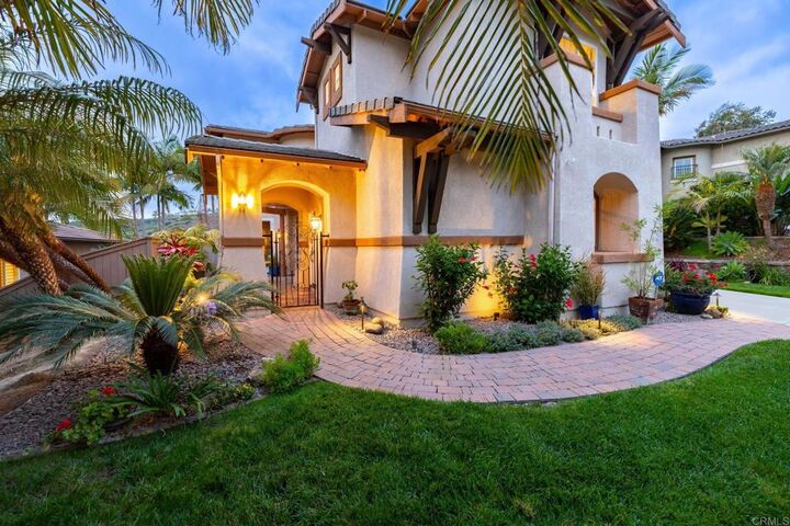 Property Photo: 6314 Paseo Descanso CA 92009