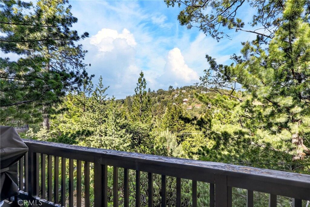 Property Photo: 1341 Calgary Drive CA 92352