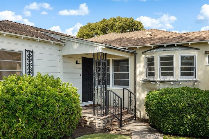 Property Photo:  520 Daroca Avenue  CA 91775 