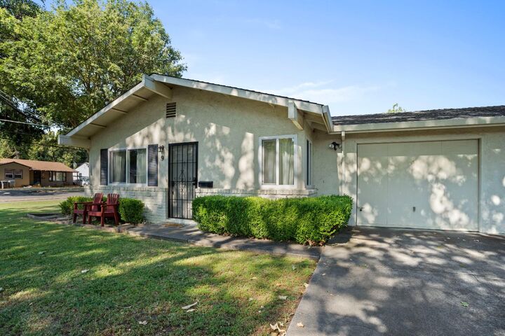 Property Photo:  9 Jackson Street  CA 95695 