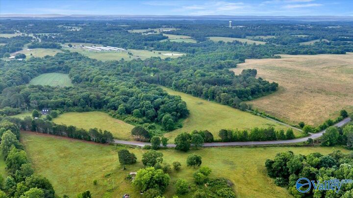 Property Photo: 2635 County Road 572 AL 35986