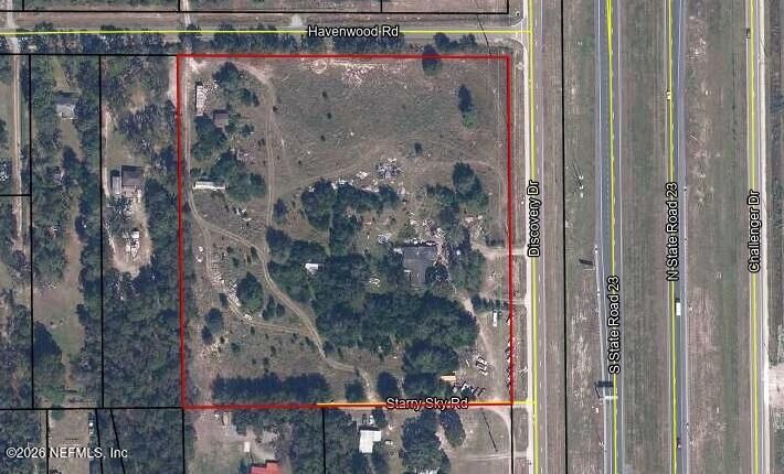 Property Photo:  5078 Discovery Drive  FL 32068 