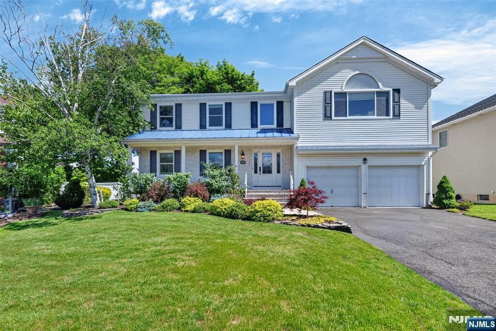 Property Photo:  690 William Bliss Drive  NJ 07646 